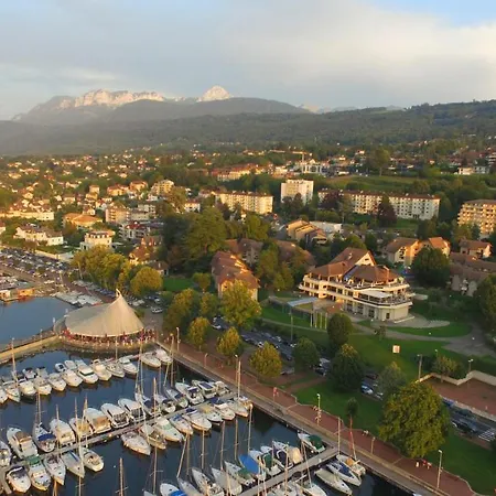 Parque de vacaciones Vvf Léman évian-les-bains 3*